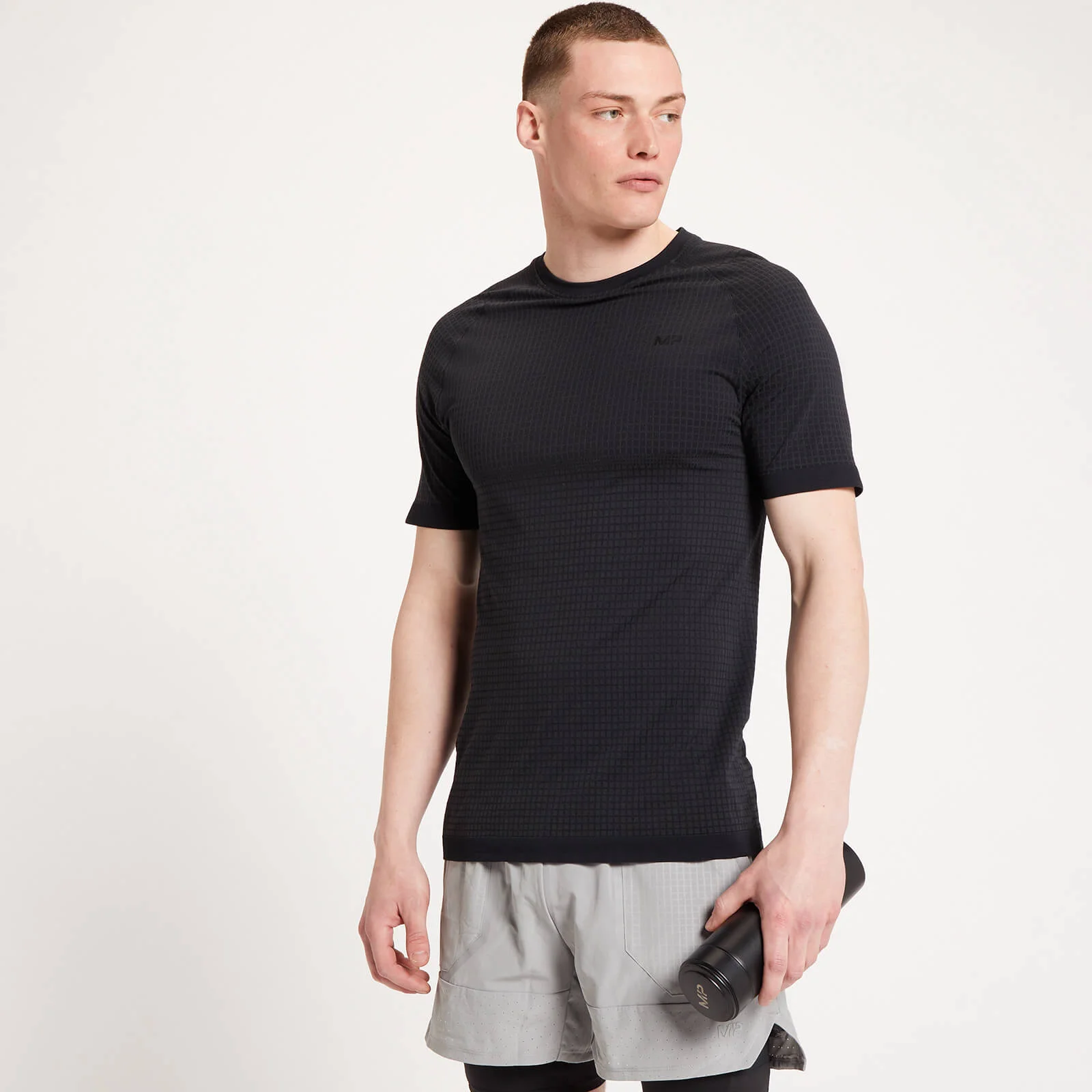 Limited Edition MP Men's Tempo Ultra Seamless Short Sleeve T-Shirt - Black - XXS Image 1
