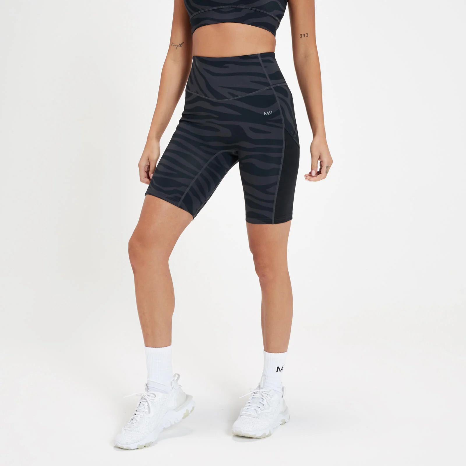 MP Women's Tempo Cycling Shorts - Black Zebra - XXS Image 1