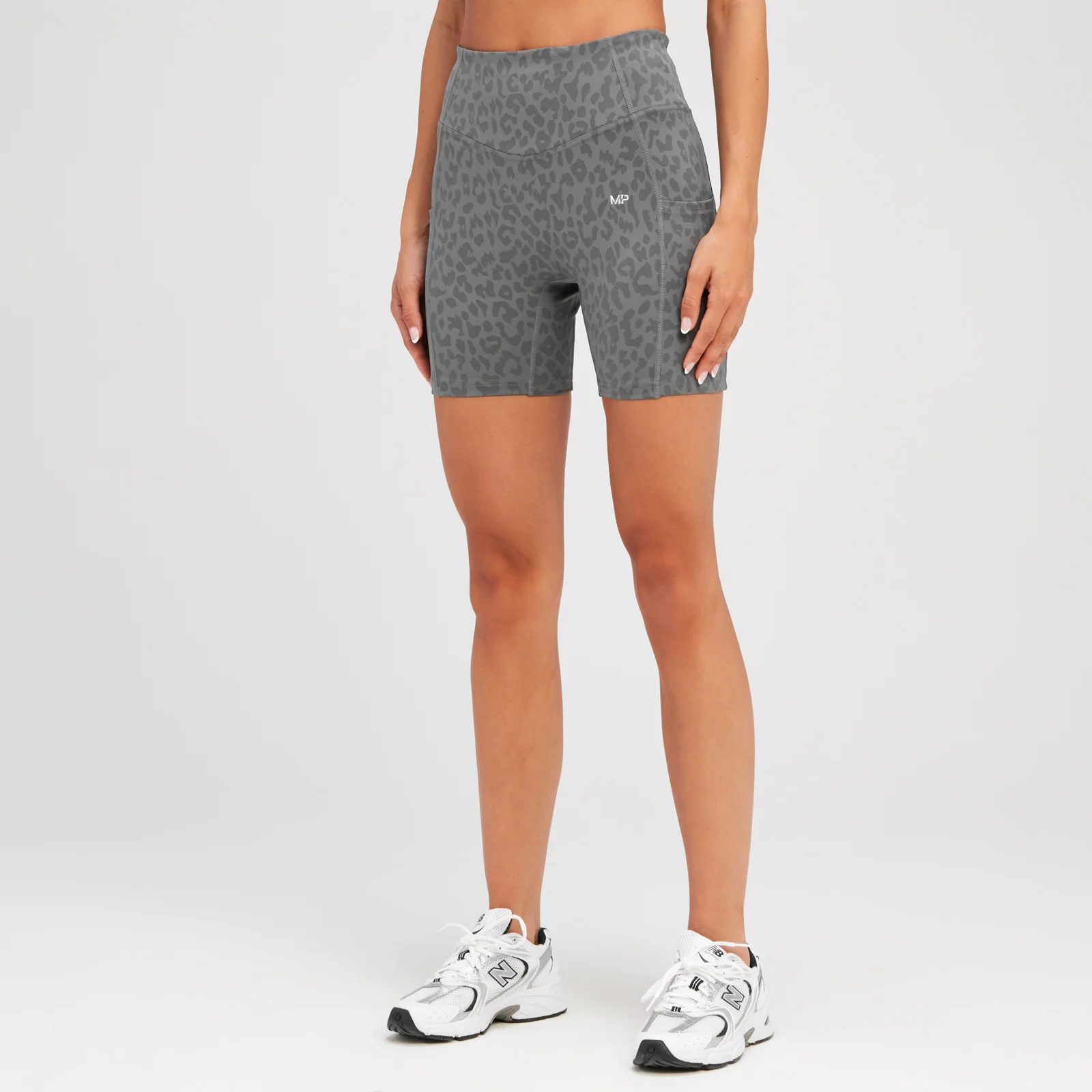 MP Women's Tempo Animal Print Short - Slate Grey - XS Image 1