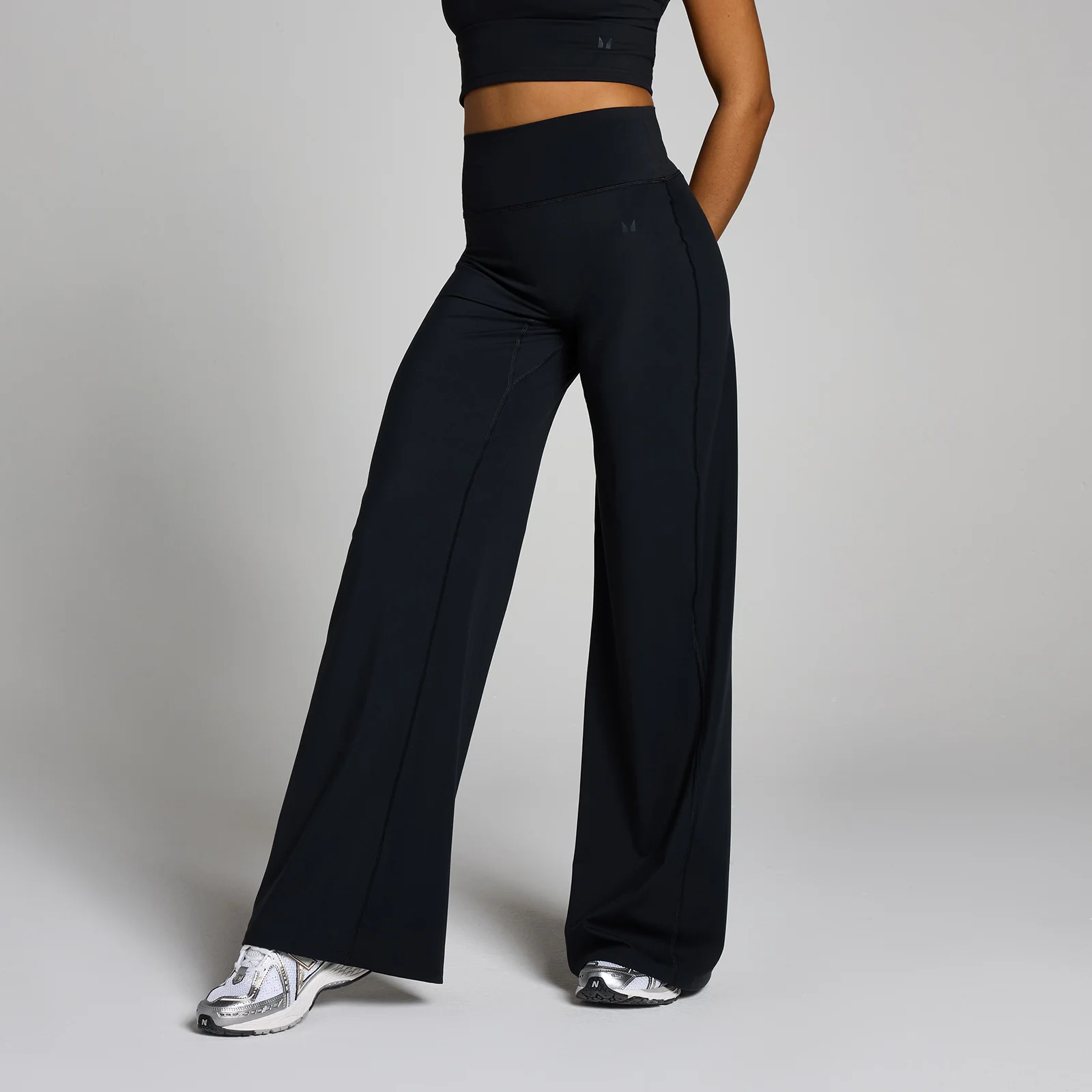 MP Women's Tall Tempo Wide Leg Leggings - Black - XL Image 1